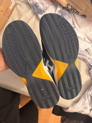 Zapatillas Asics Padel Talla 43.5