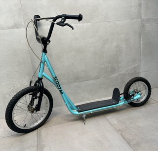 Patinete Scooter Azul Ruedas Grandes