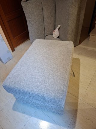 Sofá 3+2 plazas gris tela REGALO puff arcon  juego