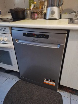 Lavavajillas Indesit Gris