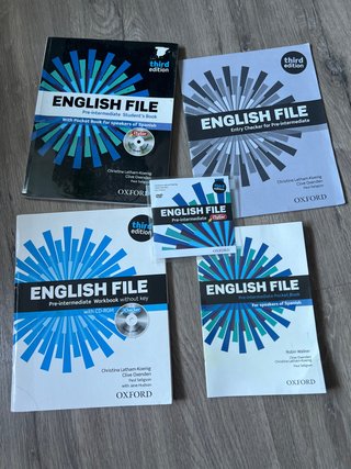 English file pre-intermediate. Oxford. Pack