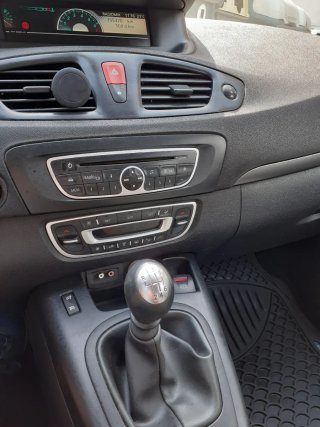 Renault Scenic 2011