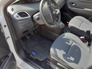 Renault Scenic 2011