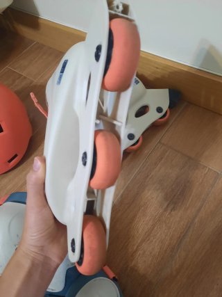 Patines, Rodilleras y Casco Infantil