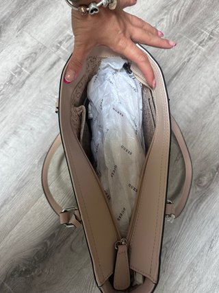 Bolso Guess Beige