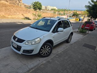 Suzuki SX4 2011 4x4 inteligente 4x2 y 4x4 permanen