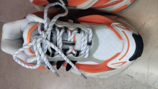 Zapatillas Adidas Naranja y Blanco
