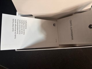 Huawei P20 lite con Caja.