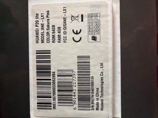 Huawei P20 lite con Caja.