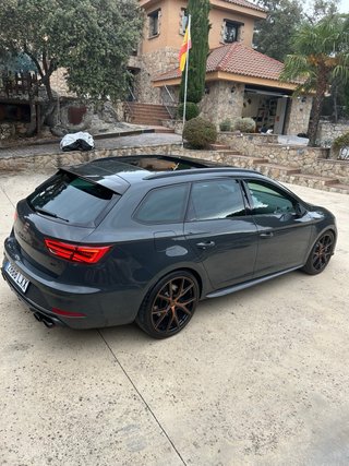 Leon Cupra R ST 300cv