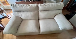 Sofá 2 plazas + Sillón beige tela (regalo)