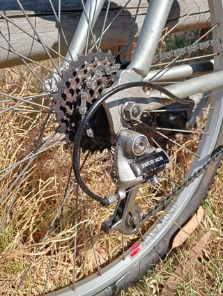 Bicicleta BH Top Line 650 ALU 300