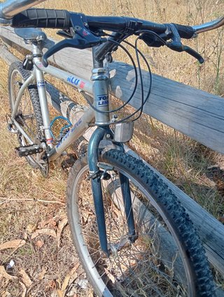 Bicicleta BH Top Line 650 ALU 300