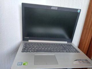 Portátil Lenovo IdeaPad 320 i7 12GB RAM Plateado