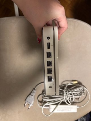 Apple AirPort A1143