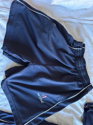 Uniforme Maristas mediterránea