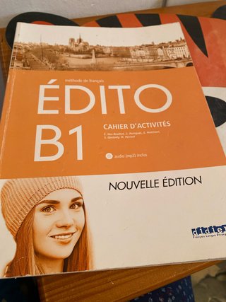 Ilbro de francés de actividad Edito B1