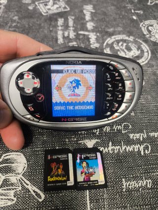 Nokia N-Gage QD + Giochi + Caricatore