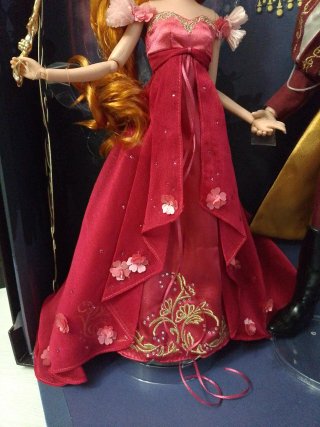 Set muñecas Disney D23 Giselle & Edward Platino
