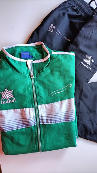 Chándal Extremadura Kappa Talla M