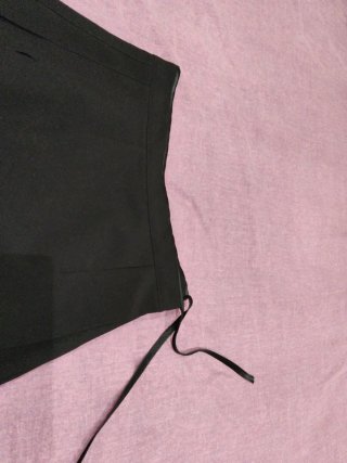 Minifalda negra de tablas Mango