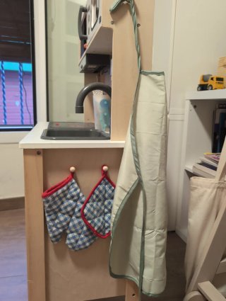 Cocinita de madera infantil