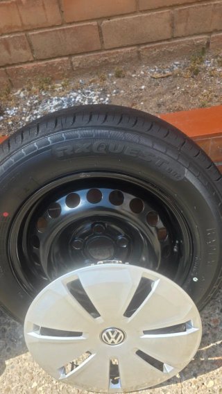 Llantas VW 5x100 con neumáticos nuevos