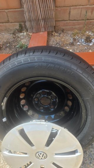 Llantas VW 5x100 con neumáticos nuevos