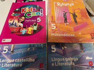 Libros quinto primaria Colegio Doroteas Pontevedra