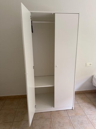 Muebles de habitación (4 unidades) Leer anuncio.