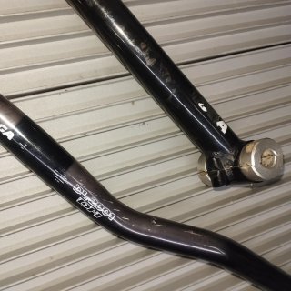 Conjunto Guiador e Espigão Tioga