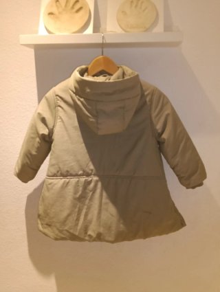 Chaquetón Zara niña T.6