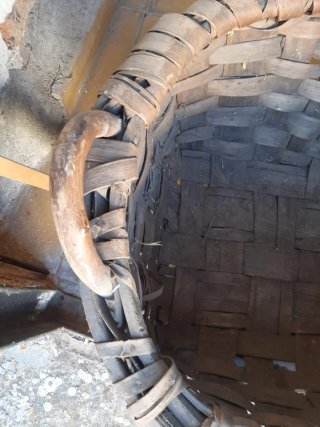 Lote 2 Cestas Artesanales Castaño