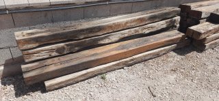 Traviesas de ferrocarril de madera