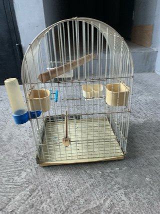 Jaula grande para pájaros