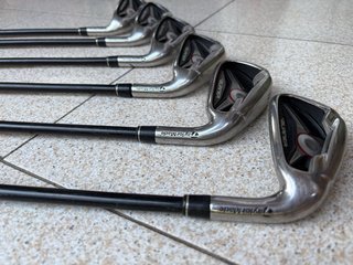 Palos de golf - Set de 6 hierros// TAYLORMADE  5-P