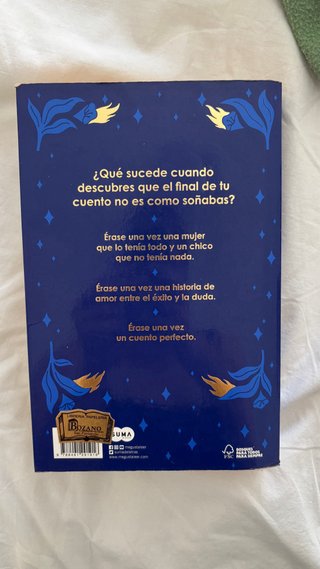Un cuento perfecto / A Perfect Short Story