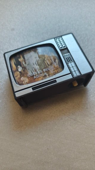 Souvenir TV retro vintage