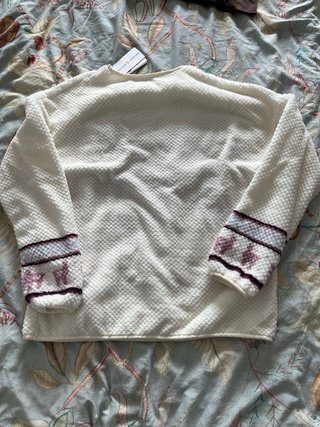 Pijama polar con estampado de llamas