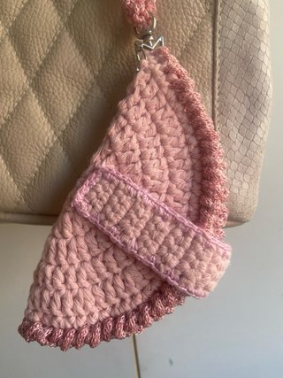 Bolso Beige con Porta Gafas Rosa