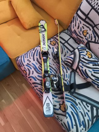 Esquís Salomon X-MAX 110