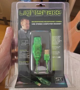 Pack Auriculares USB, Cejilla BCT y Afinador KORG