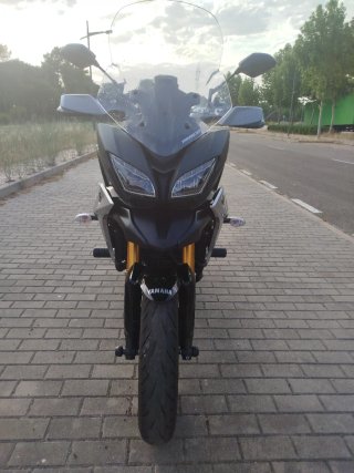 Yamaha Tracer 9 GT Negra/Plata