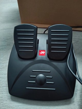 Volante FR-TEC Turbo Cup para Nintendo Switch y PC