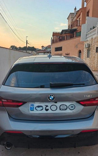 BMW 118i 2022 paquete M