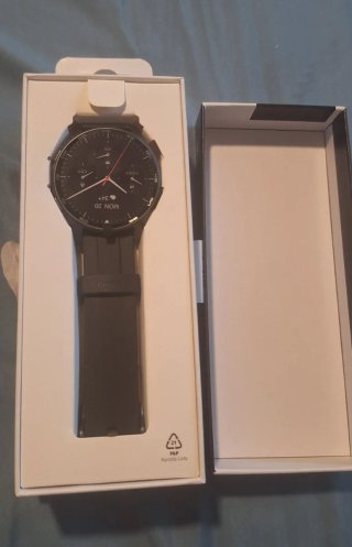 Smartwatch Nero e Grigio