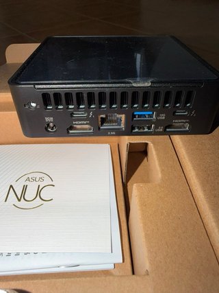 ASUS NUC15CRK Intel i3-100U