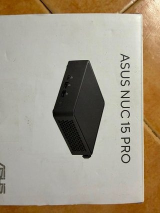 ASUS NUC15CRK Intel i3-100U
