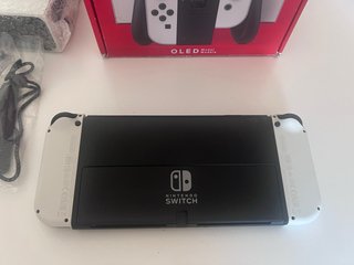 Nintendo Switch OLED Blanca