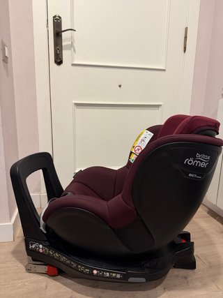 Silla coche Britax Römer granate